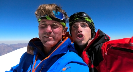 Huandoy North, Peru, Márek Holeček, Radoslav Groh - Márek Holeček and Radoslav Groh on the summit of Huandoy North, Peru in 2019