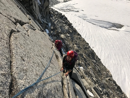 Carè Alto - Carè Alto: Elisabetta Filosi e Chiara Steffanini sulla paretina.