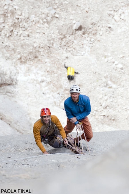 Menhir - Sass dla Crusc - Nicola Tondini nella prima libera di Menhir, Pilastro di Mezzo, Sass dla Crusc, Dolomiti