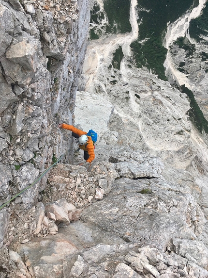 Silvo Karo, Luka Lindič, Siroka peč - Silvo Karo and Luka Lindič making the first ascent of their new route up Široka peč in Slovenia (12/08/2019)