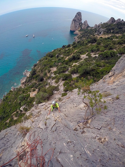Aguglietta, Baunei, due nuove vie d'arrampicata plaisir in Sardegna