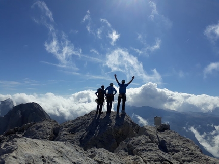Monte Agner, Dolomiti - Agner parete NE Diretta 4 Gatti: Marco Toldo, Diego Dellai, Carlo Reghelin in cima!