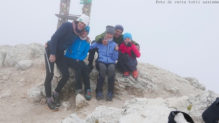 Mulaz, Pale di San Martino, Dolomiti - Foto di vetta dopo l'apertura di Magic Line per Sofia sulla parete Ovest del Mulaz, Pale di San Martino, Dolomiti (Pierangelo Verri, Roberto Calabretto)