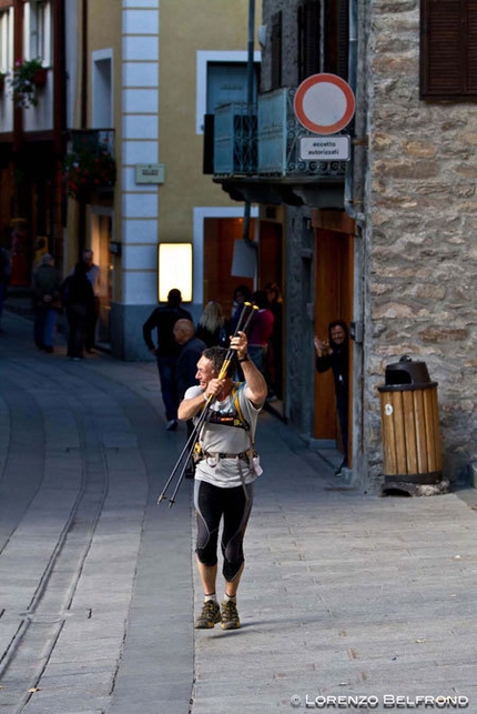 Tor des Geants 2010 - Stevie Haston arriving in a Courmayeur after having completed the 330 km of the Tor des Geants 2010