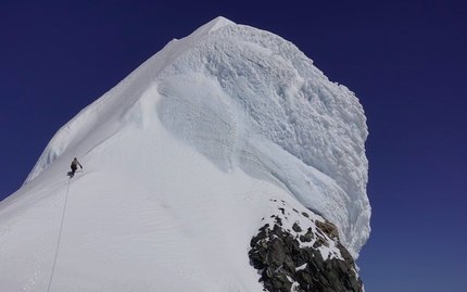 Simon Richardson and Ian Welsted traverse Mount Waddington West Ridge in Canada