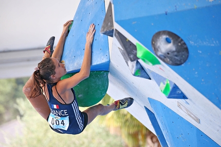 Oriane Bertone, Nichol Tomas, Sohta Amagasa trionfano nel Boulder ad Arco