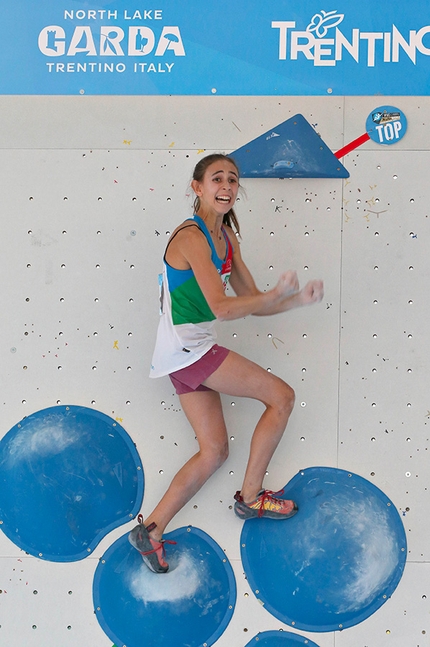 Laura Rogora - Laura Rogora Campionessa del Mondo Boulder Giovanile