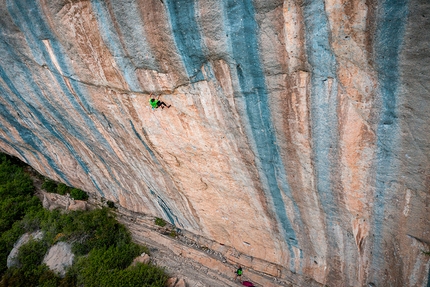 Marco Zanone - Marco Zanone su Le Cadre Nouvelle 9a a Ceuse in Francia