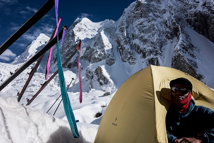 Yarkhun valley, Pakistan, Pierrick Fine, Antoine Rolle, Aurélien Vaissière, Symon Welfringer - Durante la prima salita di Risht Peak nella valle Yarkhun, Pakistan, Pierrick Fine, Antoine Rolle, Aurélien Vaissière, Symon Welfringer