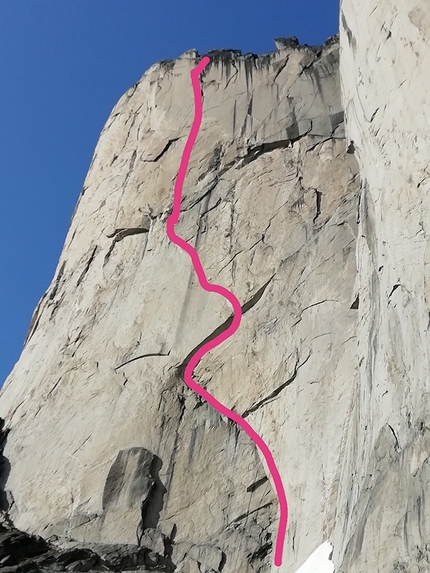 Federica Mingolla, Edoardo Saccaro, Nalumasortoq, Tasermiut Fjord, Greenland - Federica Mingolla and Edoardo Saccaro making the first ascent of La Cura up Nalumasortoq, Tasermiut Fjord, Greenland (08/2019)