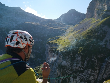 Dolomiti di Brenta, Cima Uomo, Dimitri Bellomi, Michele Lucchini - Moondance alla Cima Uomo, Dolomiti di Brenta: meritata cicca di vetta