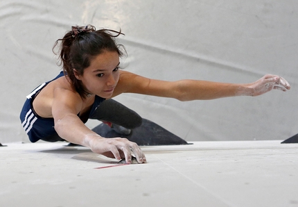 Zélia Avezou - Zélia Avezou ai Campionati Europei di arrampicata Boulder di Bressanone