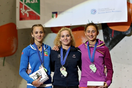 Campionati Europei di arrampicata Boulder di Bressanone - 2. Miriam Fogu 1. Naile Meignan 3. Vanda Michalkova, Campionati Europei di arrampicata Boulder di Bressanone