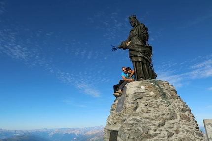 Dal Grand Capucin al Rocciamelone - Rocciamelone: Maurizio Rossetto e suo figlio Niccolò in vetta