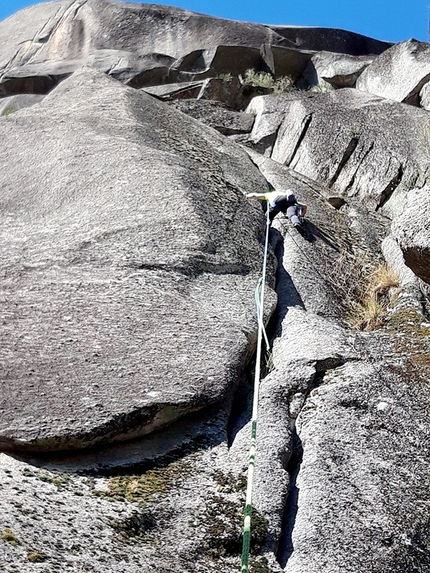 Portogallo arrampicata trad, Giancarlo Maritano - Arrampicata trad in Portogallo: la roccia perfetta di Meadinha