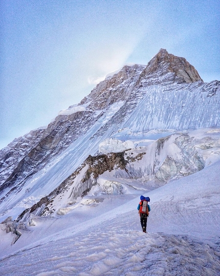 Koyo Zom, Tom Livingstone, Ally Swinton - Koyo Zom, Pakistan: first ascent of west face by Tom Livingstone e Ally Swinton