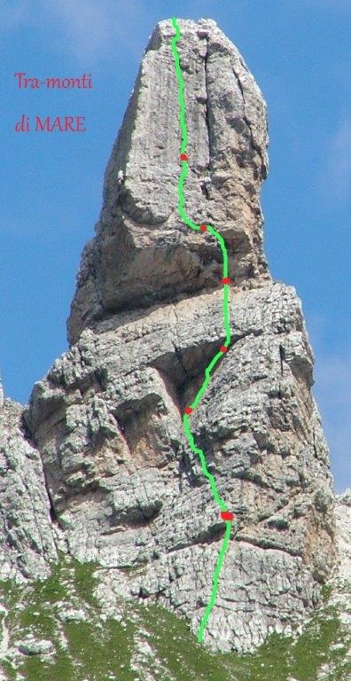 Pupo di Lozzo, Pupo di Baion, Marmarole, Dolomiti - Il tracciato di Tra-Monti di Mare, aperta in solitaria da Gianmario Meneghin sul Pupo di Lozzo, Marmarole, Dolomiti