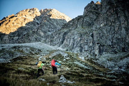 Simon Gietl, Manuel Gietl, Punta Dura, Valle di Anterselva - Simon Gietl e Manuel Gietl sulla loro Orca, la nuova via d'arrampicata alla Punta Dura sopra la Valle di Anterselva