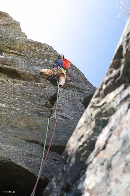 Pizzo Fizzi, Alpe Devero - Durante l'apertura di Sfizzi della Vita al Pizzo Fizzi, Alpe Devero (Claudio Castiglione, Tommaso Lamantia, Tommaso Salvadori, Gianluca Zambotto)