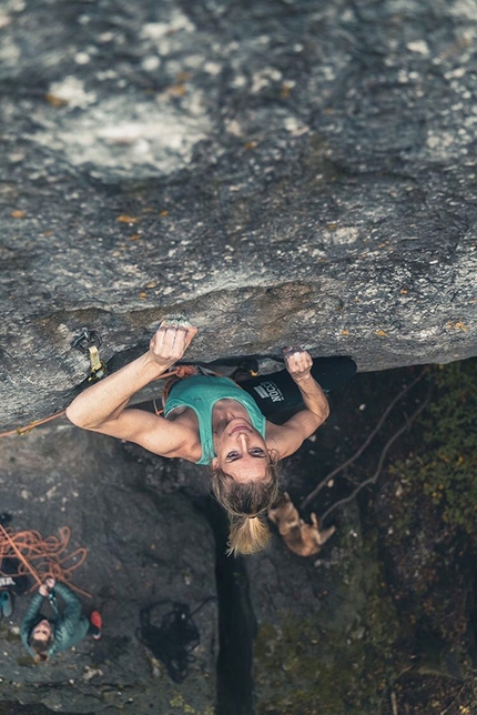 Matilda Söderlund sends her first 9a, The Elder Statesman in Frankenjura