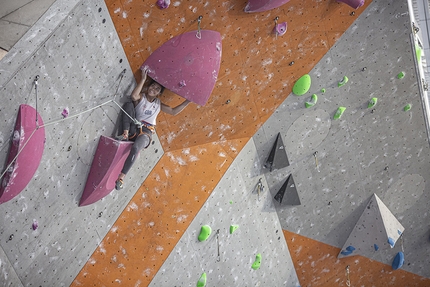 Molly Thompson-Smith - Molly Thompson-Smith competing at Edinburgh, European Climbing Championships 2019 Lead and Speed