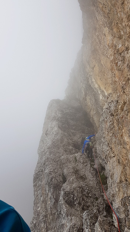 Torri del Vajolet, Catinaccio, Dolomiti - L'apertura di Dos Cervezas alla Torre Delago, Torri del Vajolet, Catinaccio (Johannes Egger, Stefan Plank, Paul Mair, Max Renner, 2019)