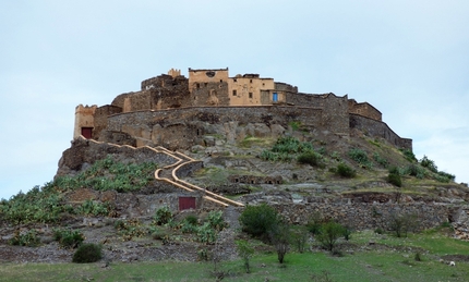 Anti Atlante Marocco, arrampicata - Anti Atlante Marocco: Kasbah Tizourgane