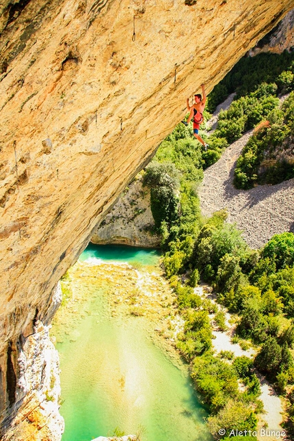 Sébastien Bouin, Rodellar - Seb Bouin at Rodellar making the first ascent of the spectacular 9a Detectives