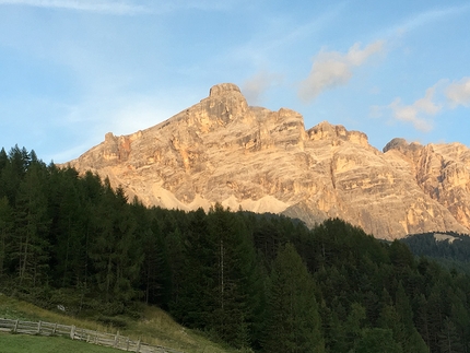 Piz de Lavarella, Dolomiti - Lavarella parete ovest, Dolomiti: Tobias Engl e Florian Huber aprono Dolasilla