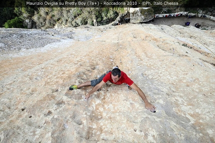 Roccadoria 2010 - Maurizio Oviglia su Pretty Boy 7a+ / Roccadoria 2010