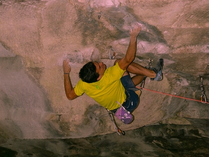 Matteo Menardi - Matteo Menardi su Underground 9a a Massone, Arco
