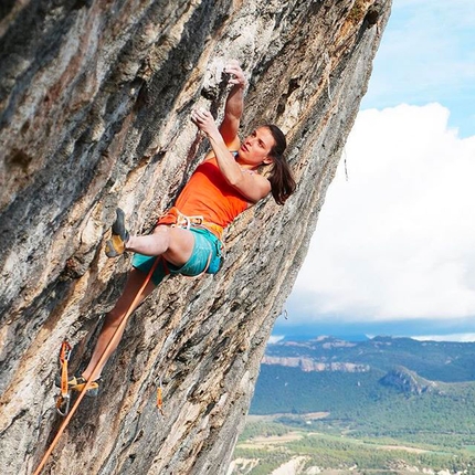 Anak Verhoeven 8b+ onsight, 9a+ redpoint at Oliana in Spain