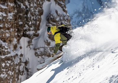 Marcello Cominetti, musica, montagna, alpinismo - Marcello Cominetti sciando al Pordoi, Dolomiti