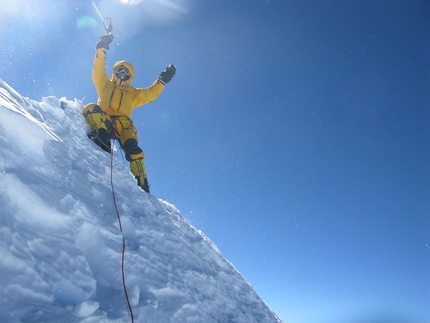 Gran finale al Milano Climbing Expo 2023: Simone Moro intervistato da Vinicio Stefanello