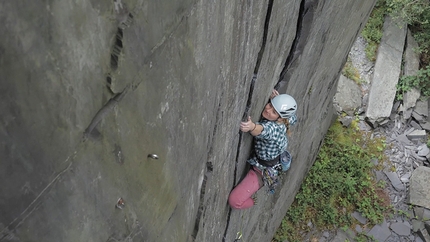 Hazel Findlay - Hazel Findlay climbing The Mau Mau (E4 6a) in the Llanberis slate quarries, North Wales