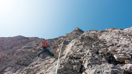 Sassopiatto, Dolomiti - Sassopiatto, Dolomiti: Melodia dl chiet - Cresta dl infiern salito da Martin Dejori, Aaron Moroder, Alex Walpoth (27- 28/08/2019)