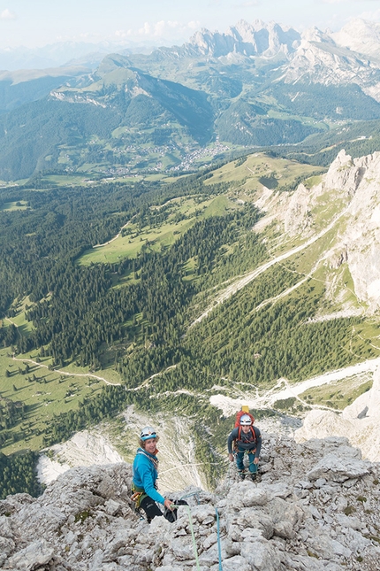 Sassopiatto, Dolomiti - Sassopiatto, Dolomiti: Melodia dl chiet - Cresta dl infiern salito da Martin Dejori, Aaron Moroder, Alex Walpoth (27- 28/08/2019)