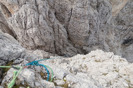 Sassopiatto, Dolomiti - Sassopiatto, Dolomiti: Melodia dl chiet - Cresta dl infiern salito da Martin Dejori, Aaron Moroder, Alex Walpoth (27- 28/08/2019)