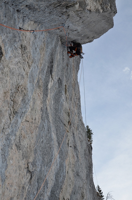 Simon Chatelan - Simon Chatelan sale From Kirov with Love (200m, M9) sul Roche Percé nel Gastlosen in Svizzera con Nicolas Jaquet 