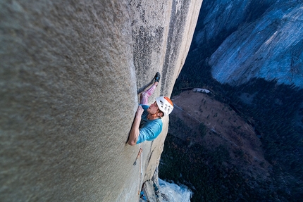 Sébastien Berthe climbing The Nose, El Capitan, Yosemite
