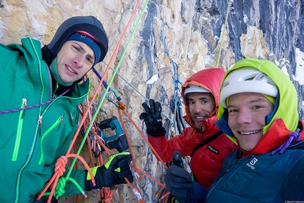 Val Mesdì Dolomites - Mirco Grasso, Santiago Padrós and Daniel Ladurner at the belay while establishing Para arriba, nach unten e bevilo! in Val Mesdì, Sella, Dolomites
