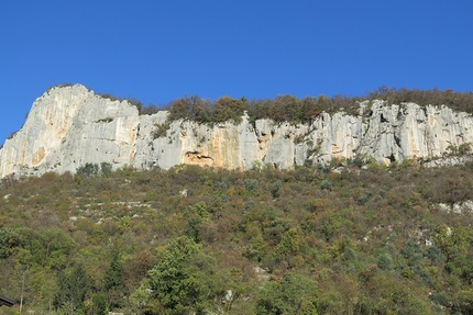 Lumignano - La falesia di Lumignano, Colli Berici, provincia di Vicenza