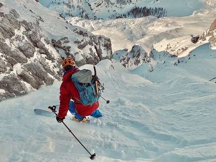 Cima Termoncello, Brenta Dolomites - L’Enfant (Terribile), Cima Termoncello, Brenta Dolomites (Andrea Cozzini, Alberto Ferrazza, Claudio Lanzafame, Marco Maganzini 10/12/2019)