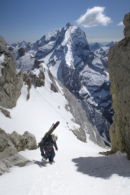 Sci estremo nelle Dolomiti - Cima Bel Prà, Sorapiss, Dolomiti (Francesco Vascellari, Loris De Barba, Davide D'Alpaos 29/03/2019)