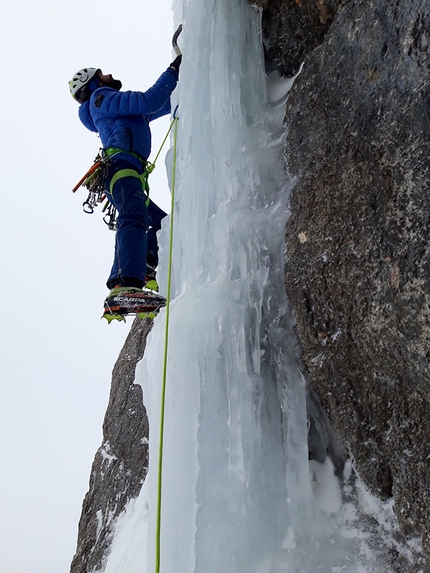 Heiligkreuzkofel Dolomites, Simon Messner, Manuel Baumgartner - Manuel Baumgartner making the first ascent of Rapunzel up Heiligkreuzkofel / Sass de la Crusc in the Dolomites with Simon Messner on 18/12/2019