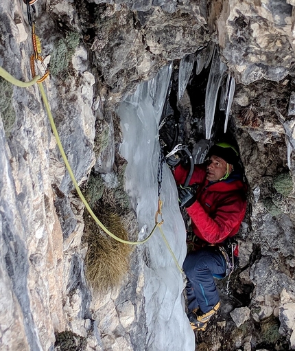 Pale di San Martino Dolomiti - Crostoli, Lasta Moia alla Cima della Madonna, Pale di San Martino, Dolomiti (Renzo Corona, Flavio Piccinini 02/01/2020)