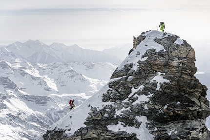 Matterhorn Grandes Murailles - Matterhorn Grandes Murailles: from 20 - 23 January 2020 Italian mountain guides François Cazzanelli and Francesco Ratti completed the first winter enchainment of the Furggen chain, Matterhorn, Grandes Murailles chain and Petites Murailles chain