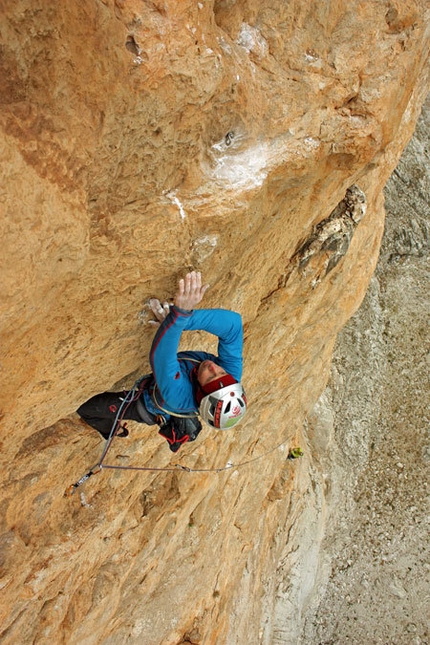 Red, Moon and Star - Kizilin Bacì (Ala Daglar) - Luca Giupponi on the sixth pitch of Red, Moon and Star