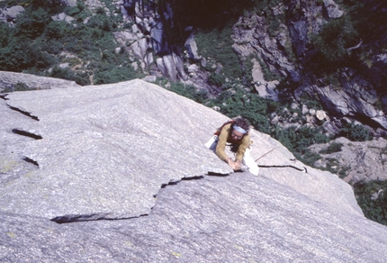 Valle Orco - Generazione Sitting Bull - Valle dell'Orco: Gianni Battimelli sul Caporal, 1982