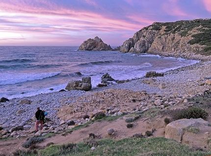 Capo Pecora Sardegna - Tramonto alla Baia delle Uova di Dinosauro (Capo Pecora) in Sardegna